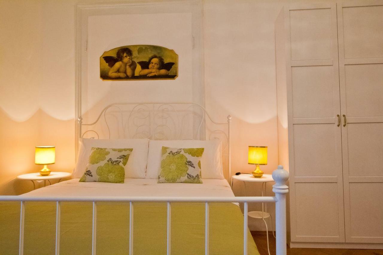 Golden Rooms Bed & Breakfast ตรีเอสเต ภายนอก รูปภาพ